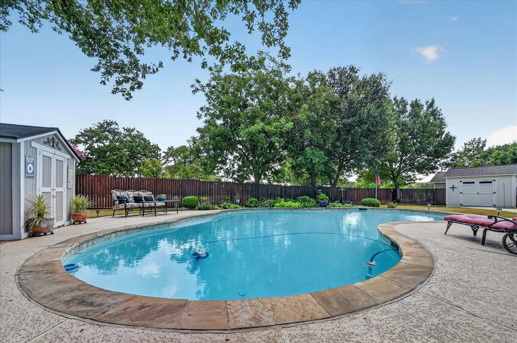 326 Duvall Boulevard, Highland Village