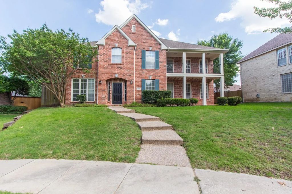 2608 Stone Mountain Court, Plano