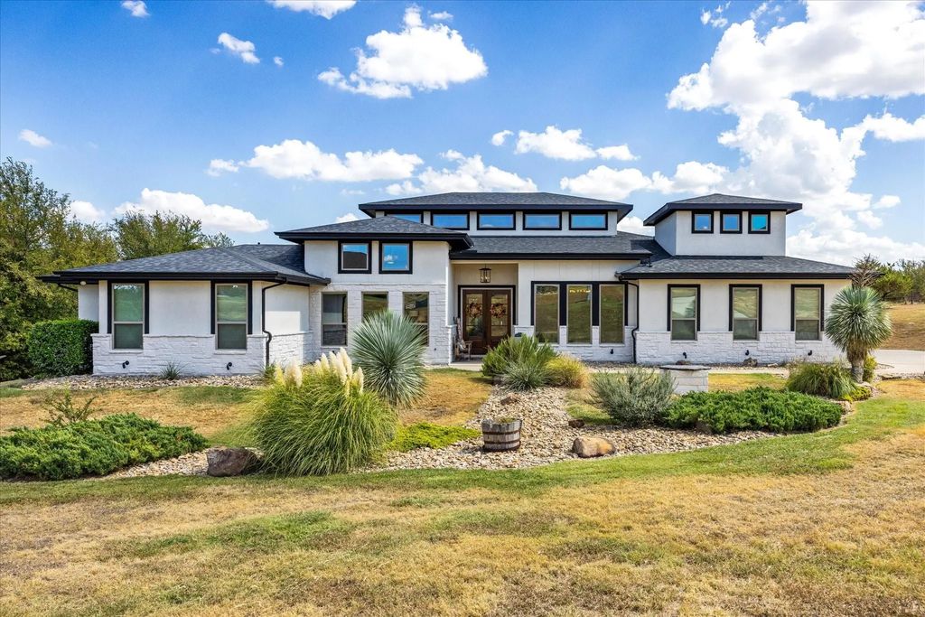 145 Tres Vistas Court, Cresson