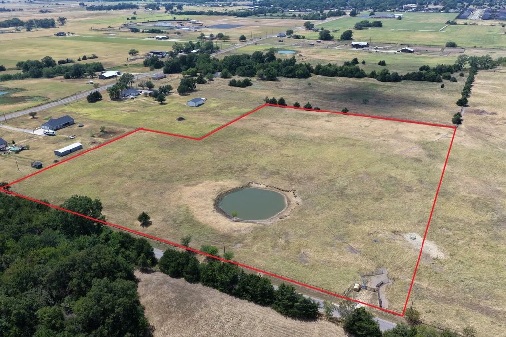 215 Batey, Collinsville