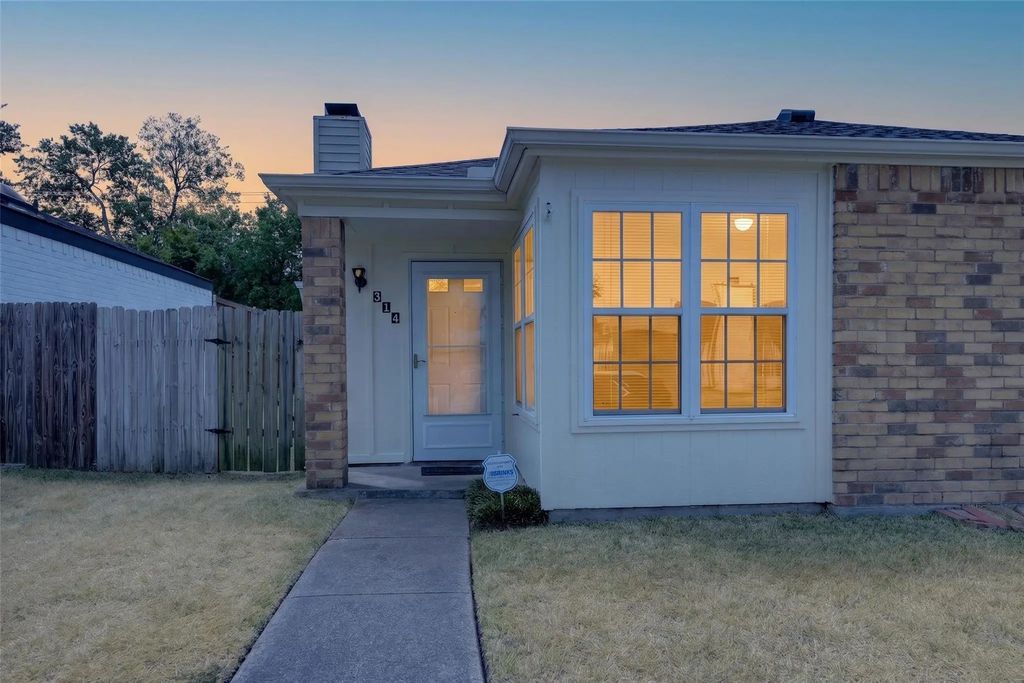 314 Wilderness Trail, Mesquite
