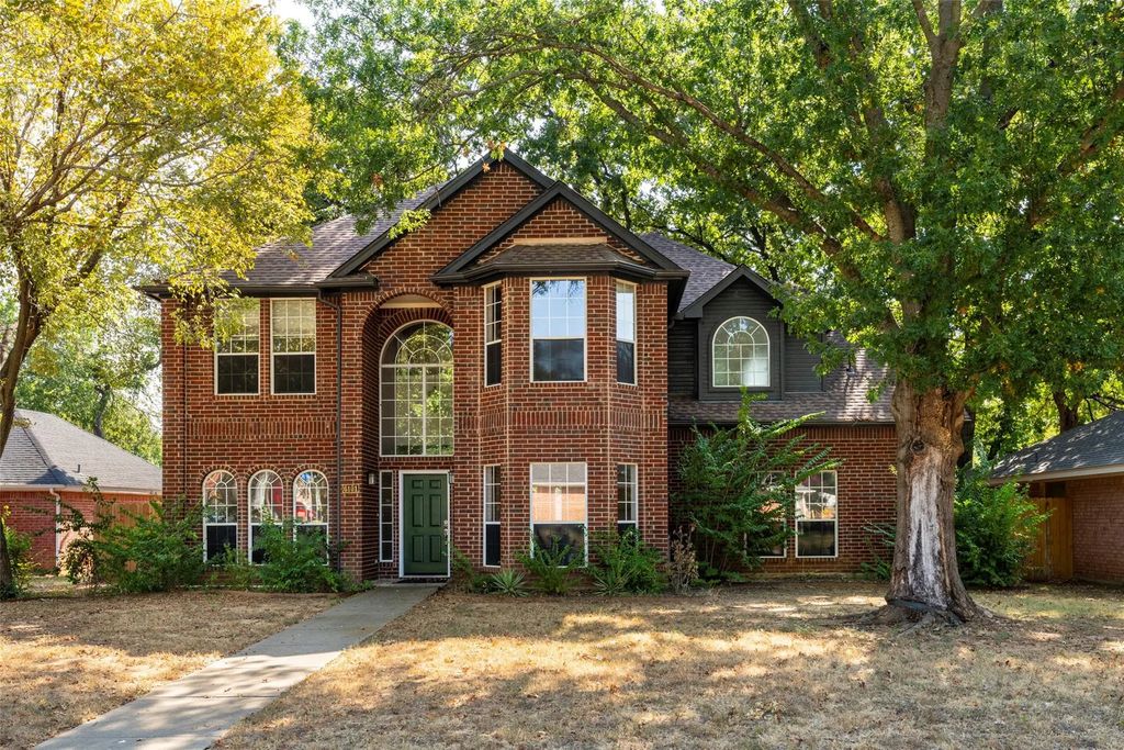 6101 Copperfield Drive, Arlington