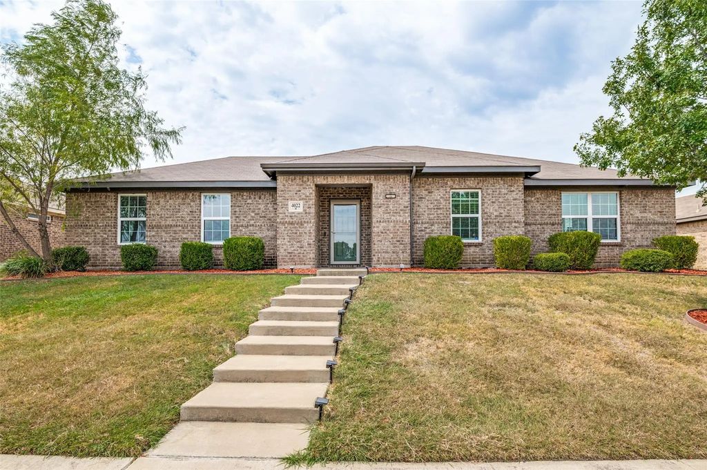 4022 Meadow Canyon Drive, Lancaster