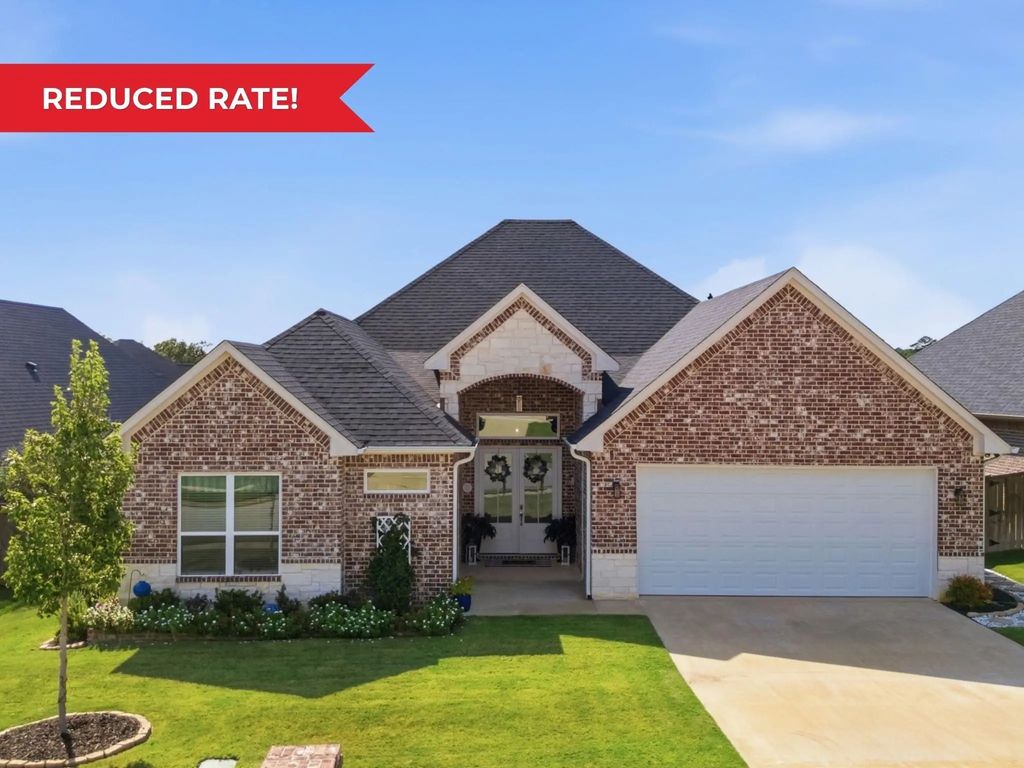 7271 Rolling Acres Place, Tyler