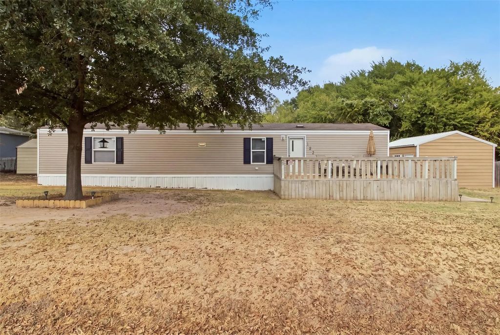 182 Big Chief Drive, Gun Barrel City