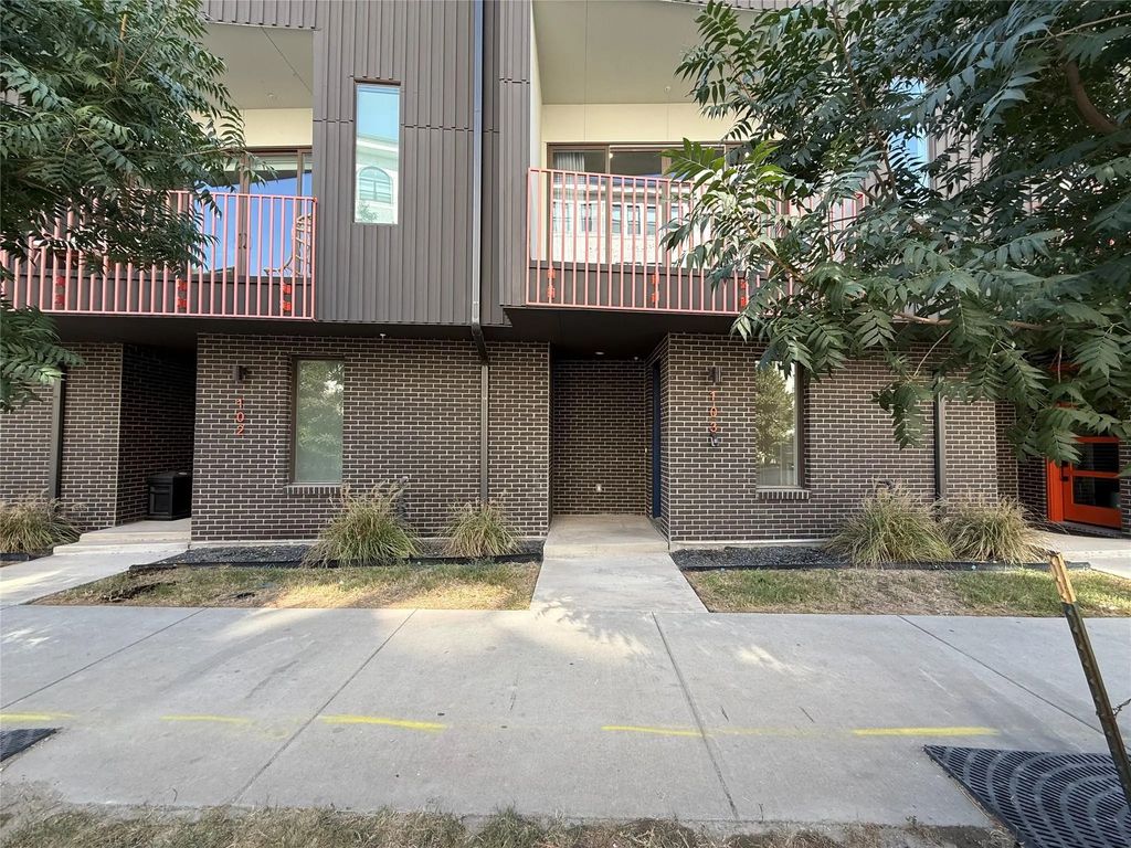 236 Melba Street 103, Dallas