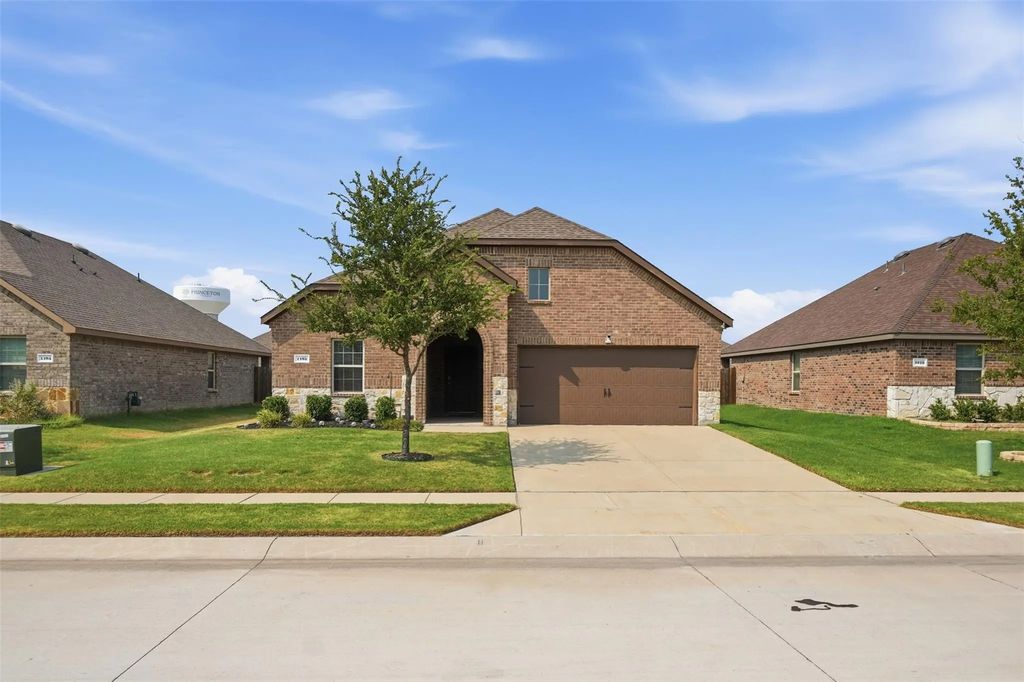1102 Emerald Gate Drive, Princeton
