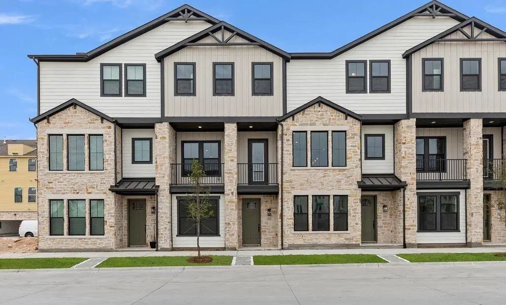 1008 Comfort Drive, Plano