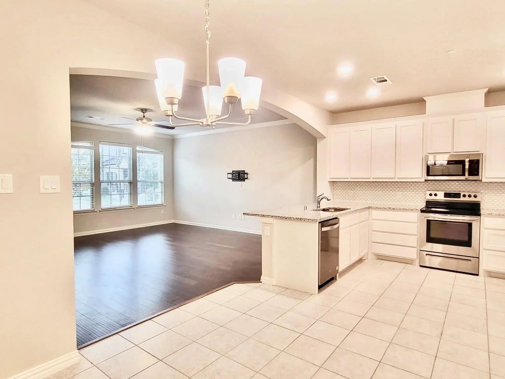829 Ben Lane, Lewisville