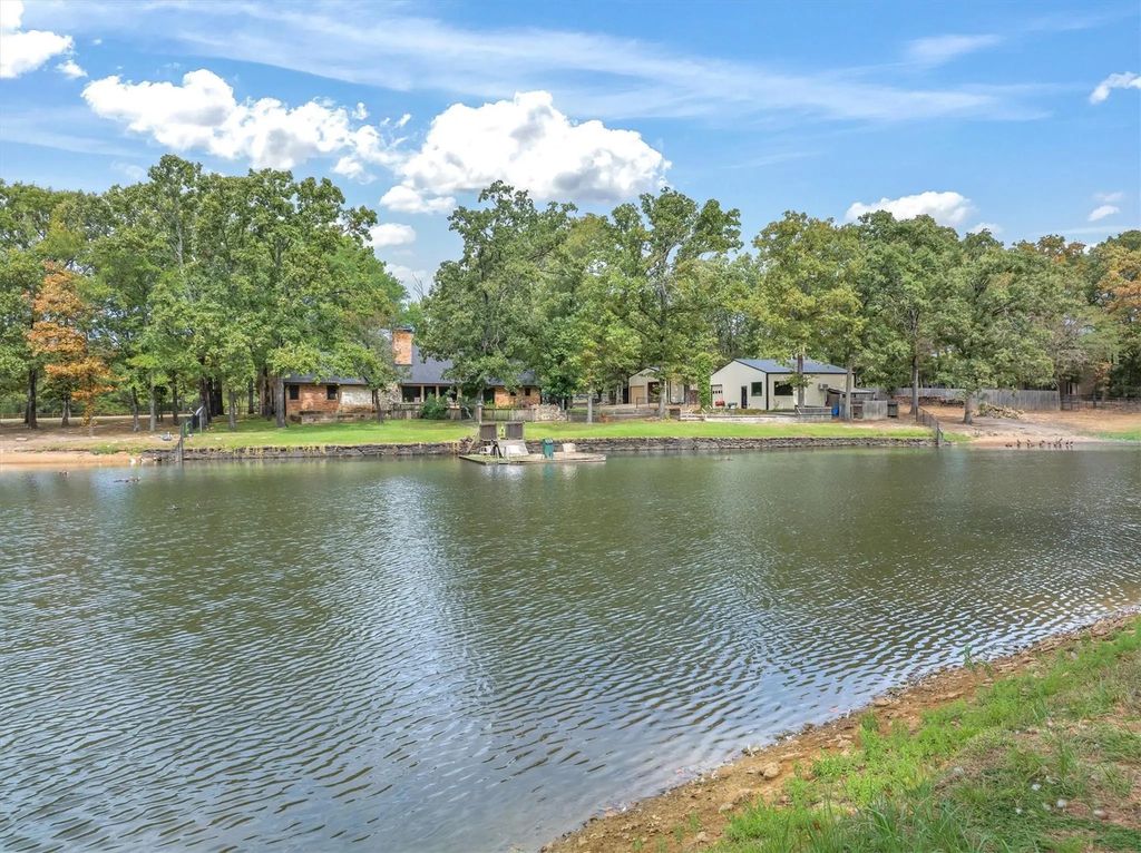 407 Vz County Road 1711, Grand Saline