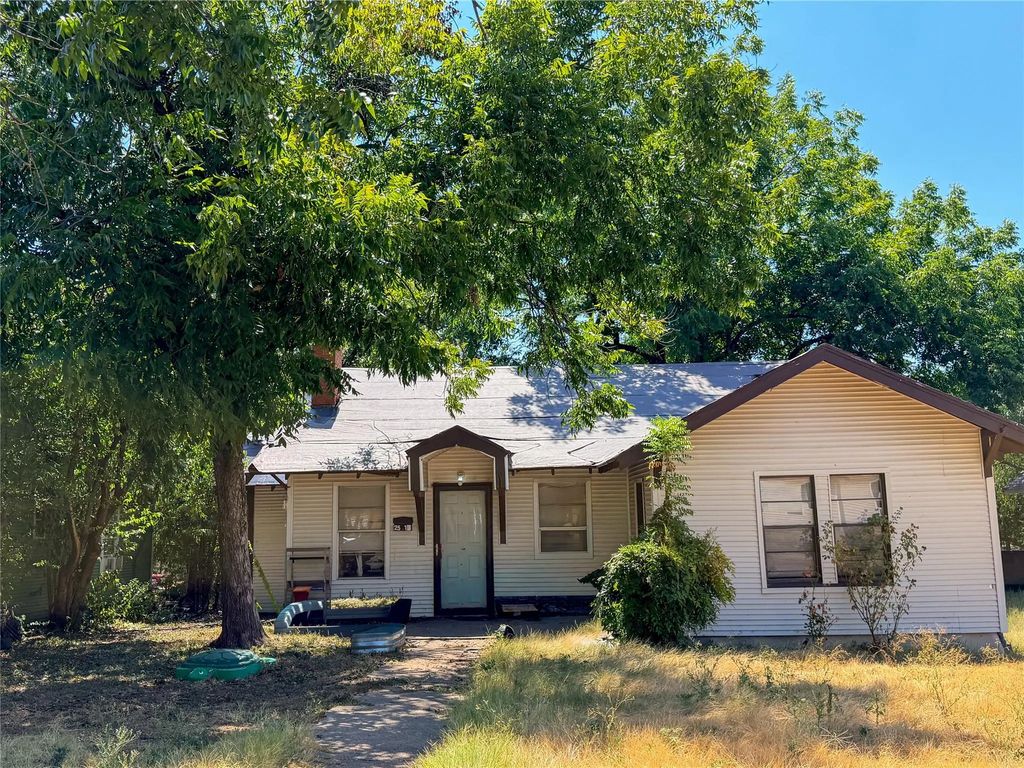 2512 Colonial Avenue, Waco