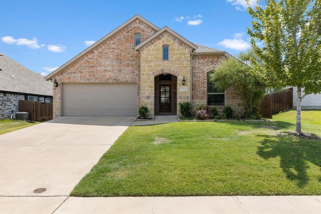 211 Nickolas Drive, Princeton