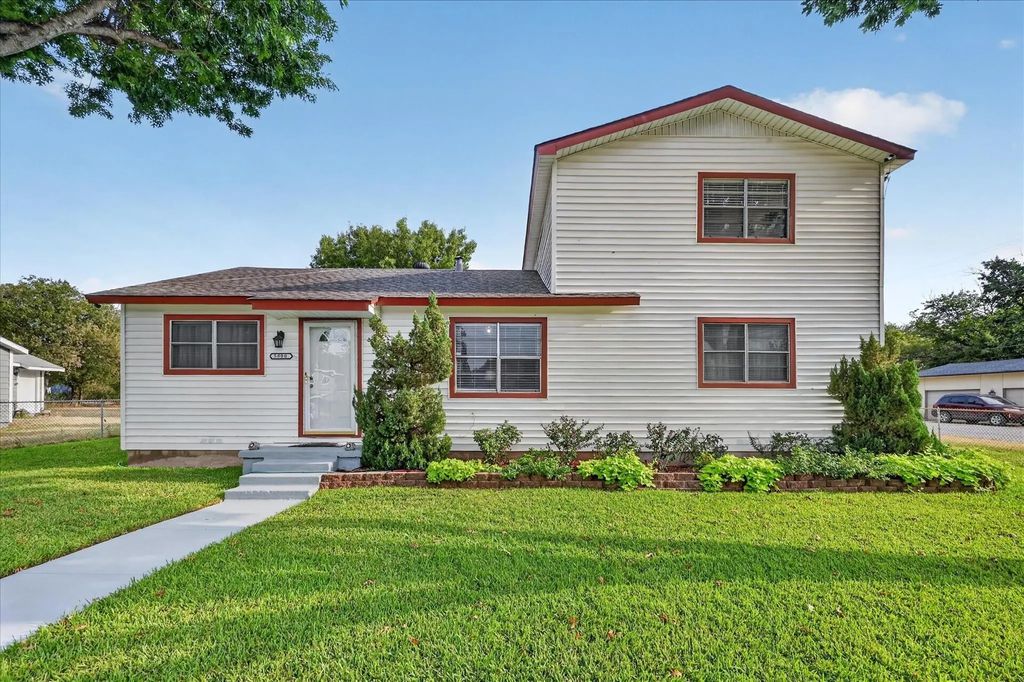 5800 Isbell Street, Sansom Park