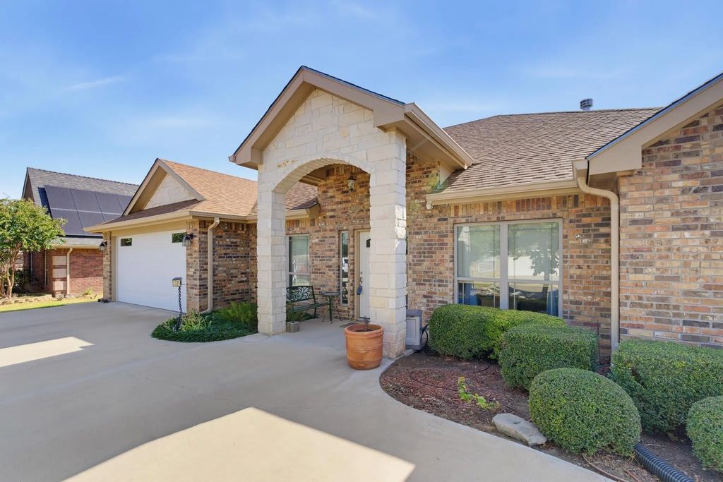 3225 White Oaks Drive, Abilene