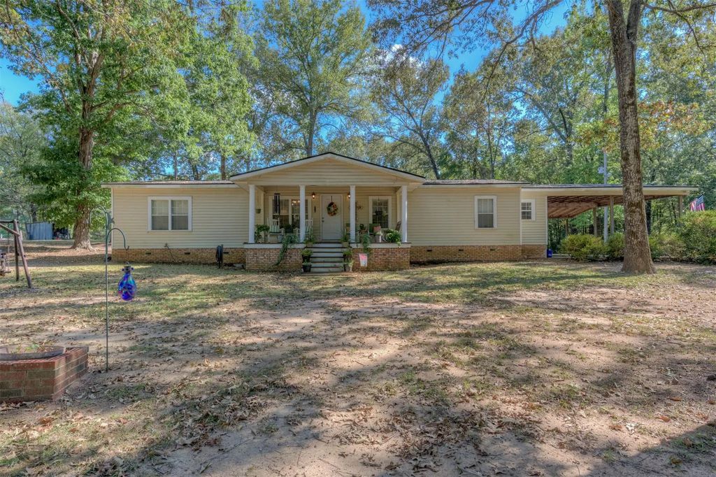 8839 Sebastian Road, Keithville