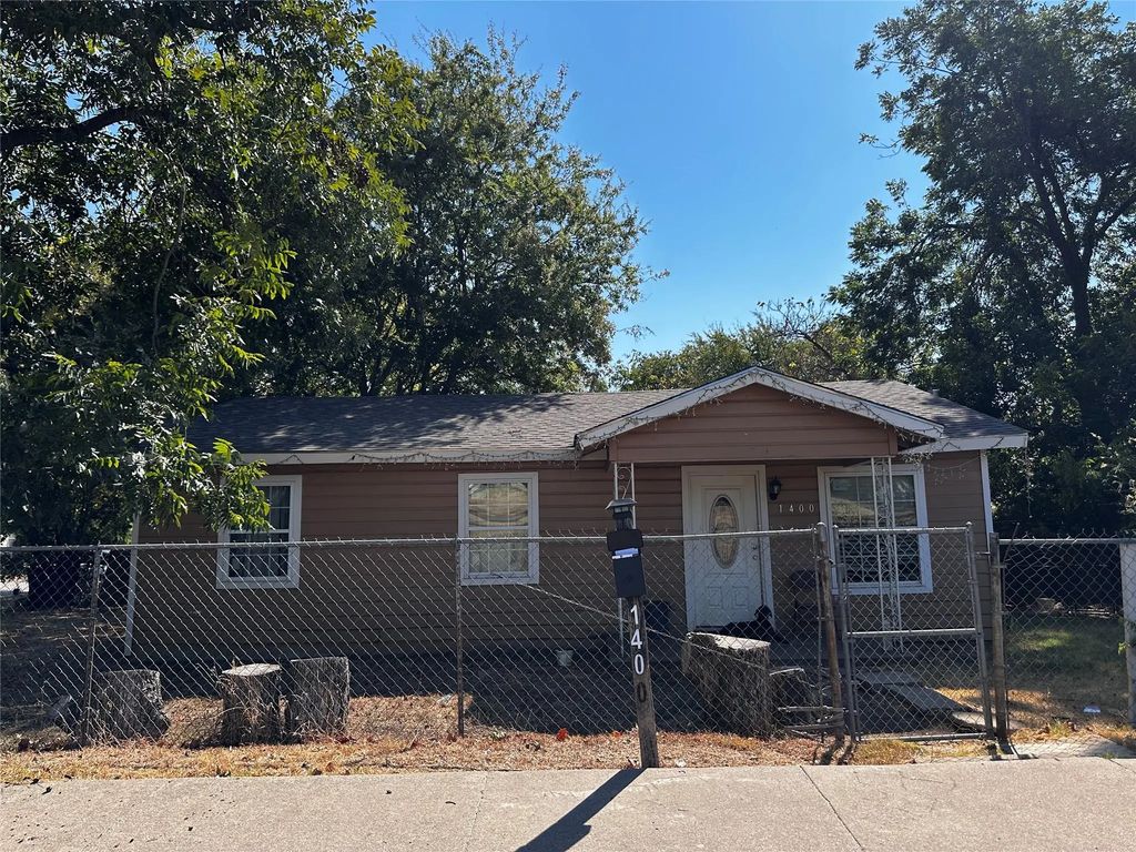 1400 E Cantey, Fort Worth