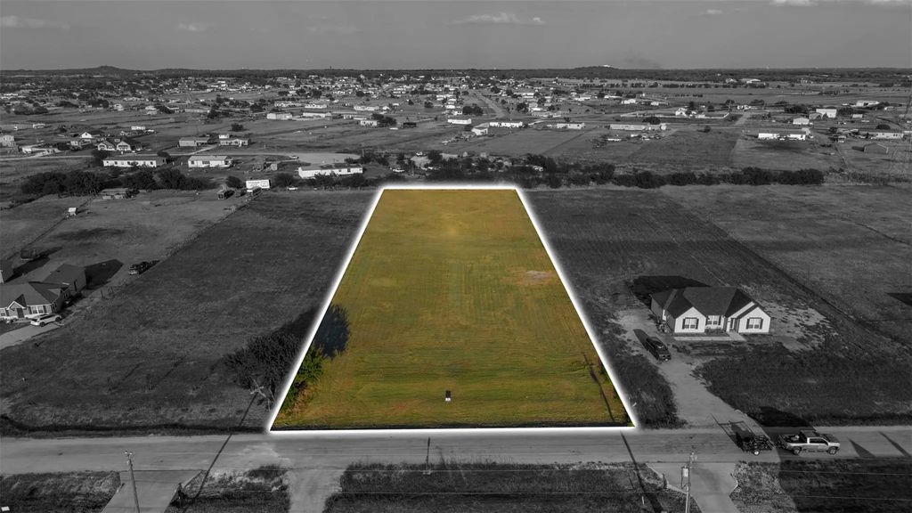 5808 High Plains Trail, Godley