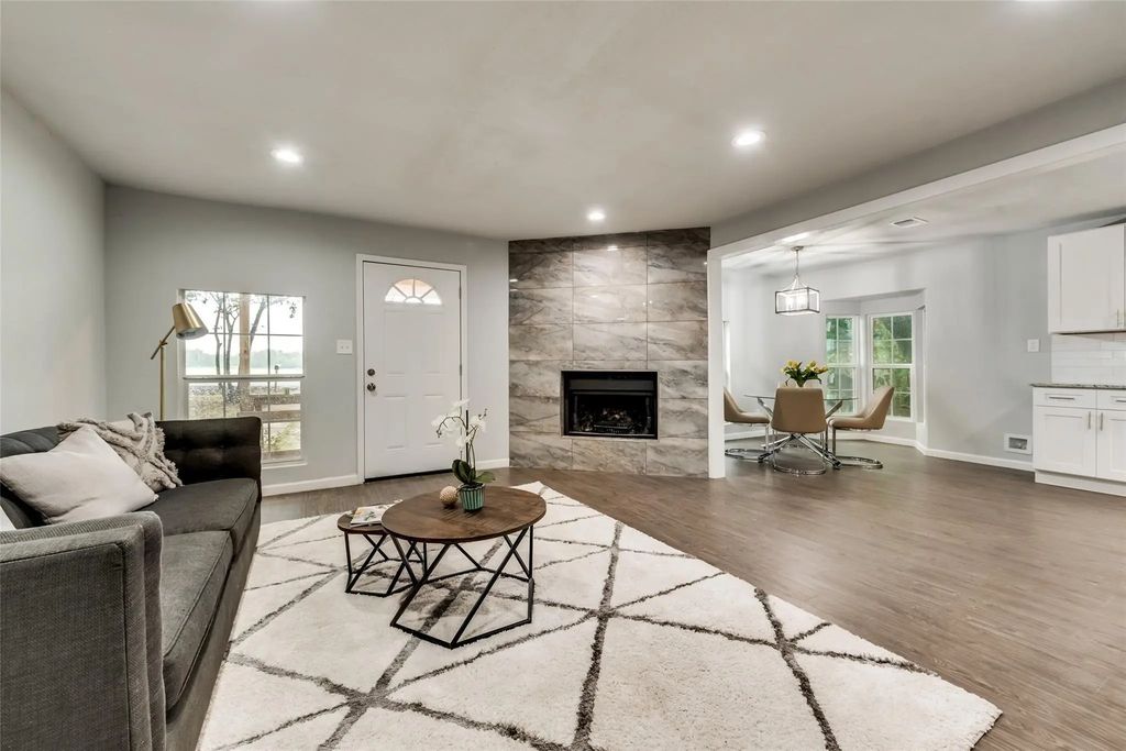1202 Finn Road, Wilmer