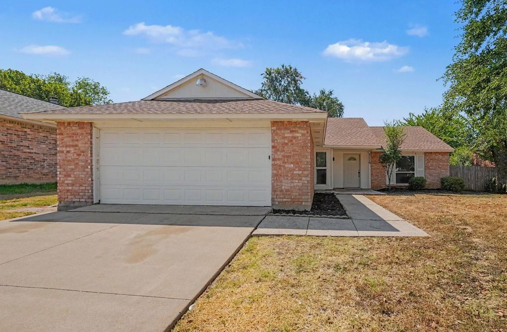 7116 Blackberry Drive, Arlington