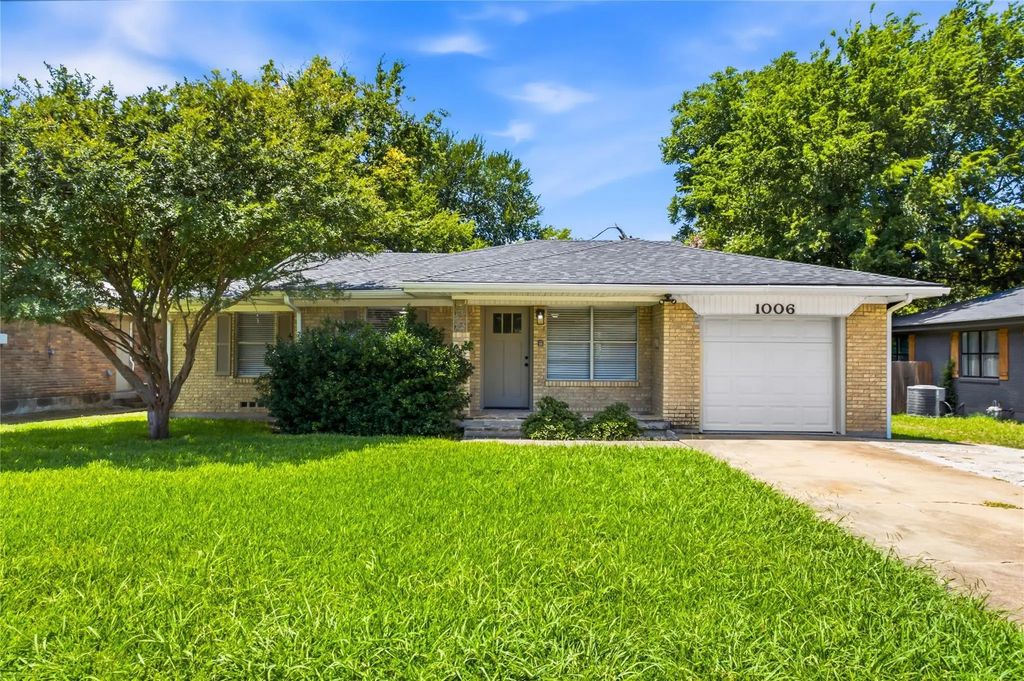 1006 N Grant Drive, Sherman