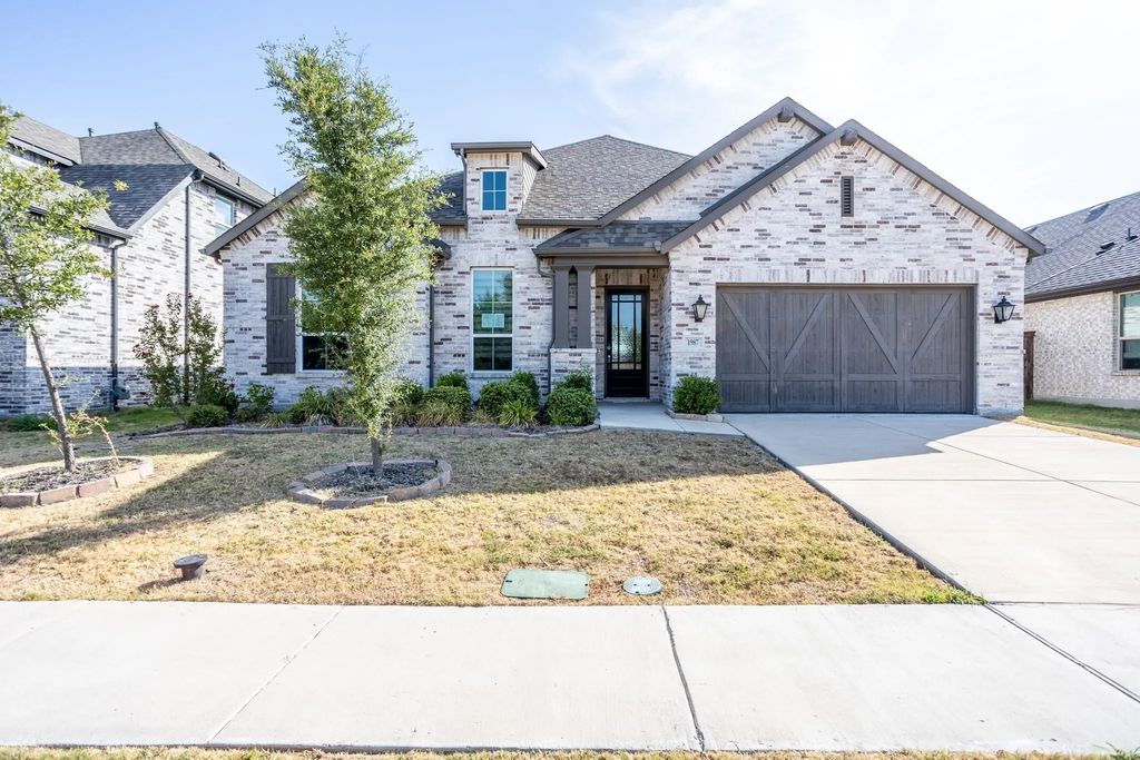 1987 Frediano Lane, McLendon Chisholm