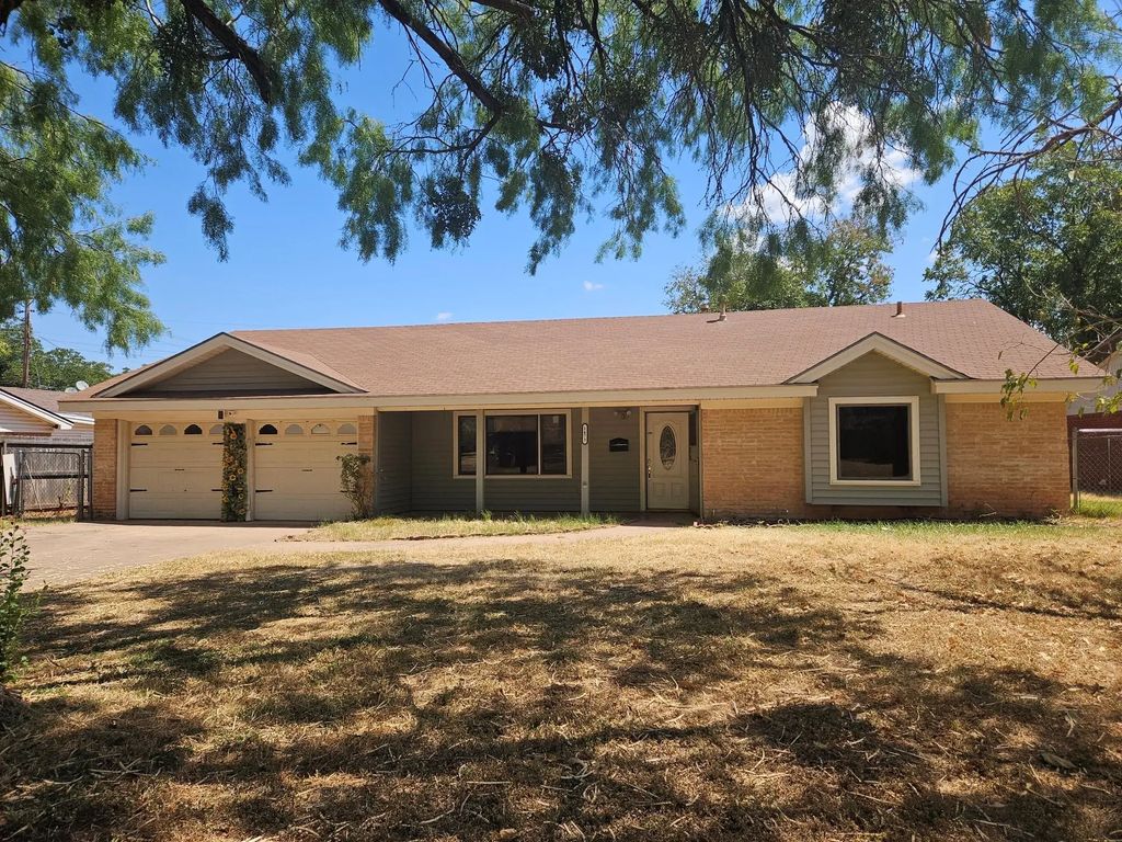 1473 Meadowbrook Drive, Abilene