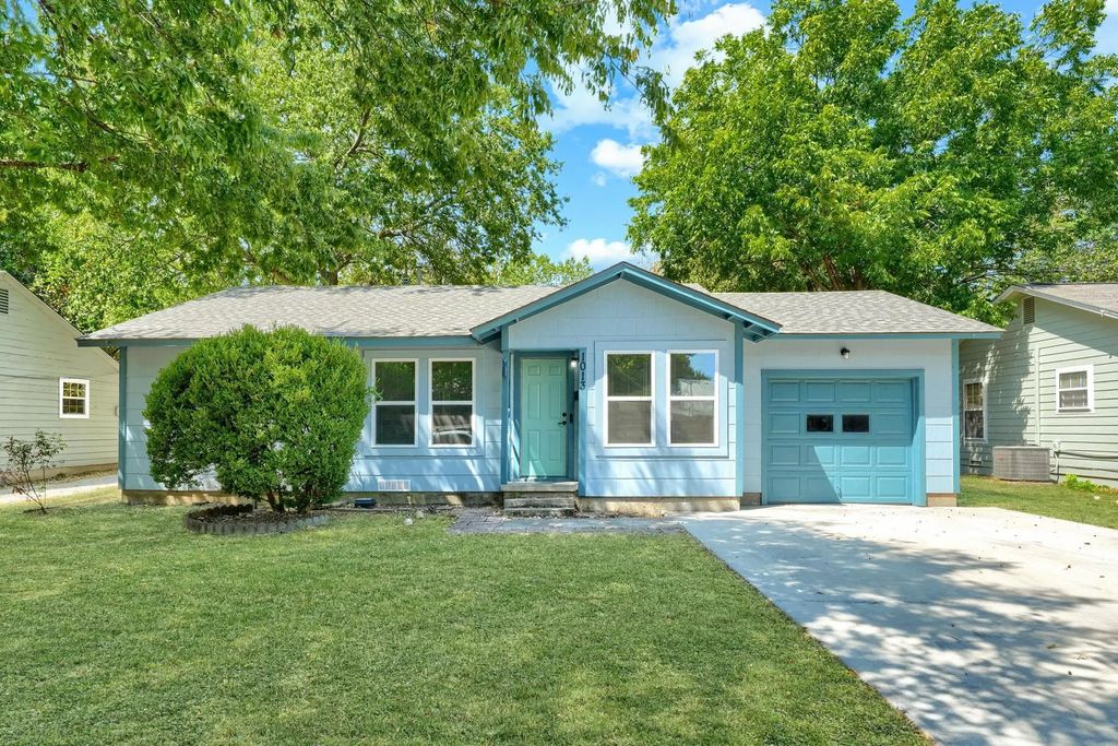 1013 Denton Street, Denton