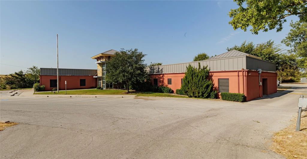 1210 S Business 287 Highway, Decatur