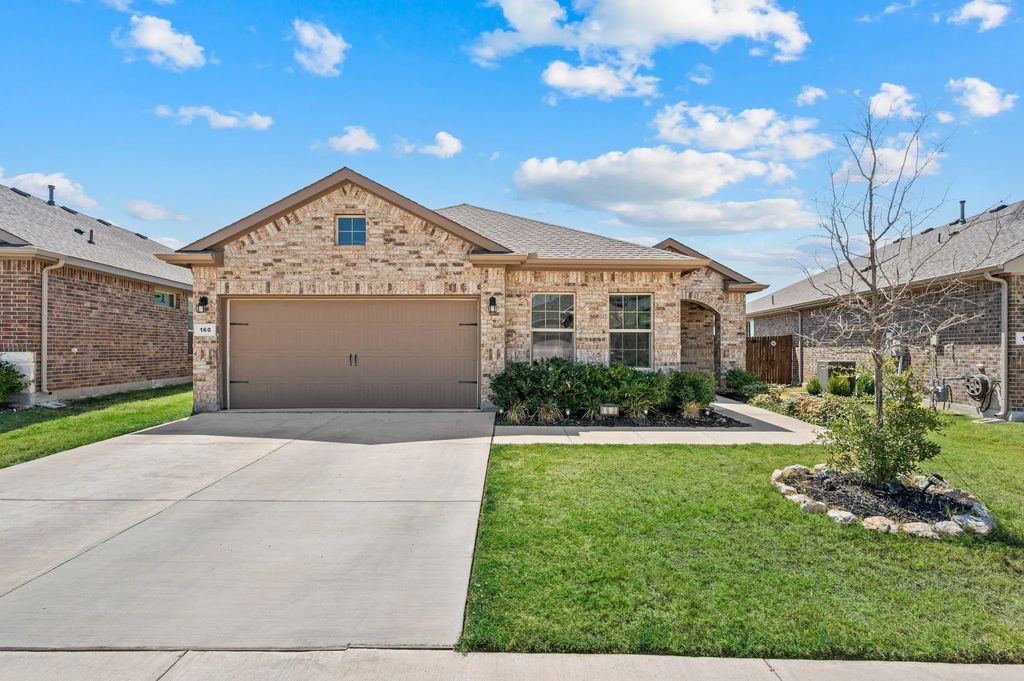 160 Tanager Drive, Rhome