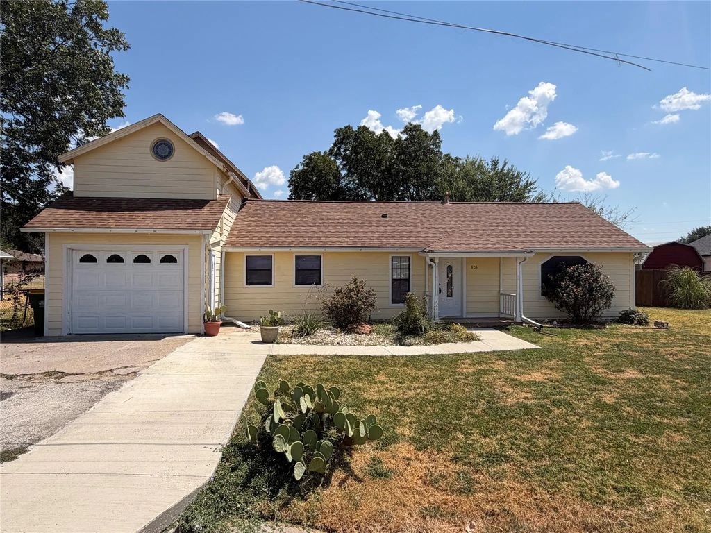 805 S 3rd Street, Grandview