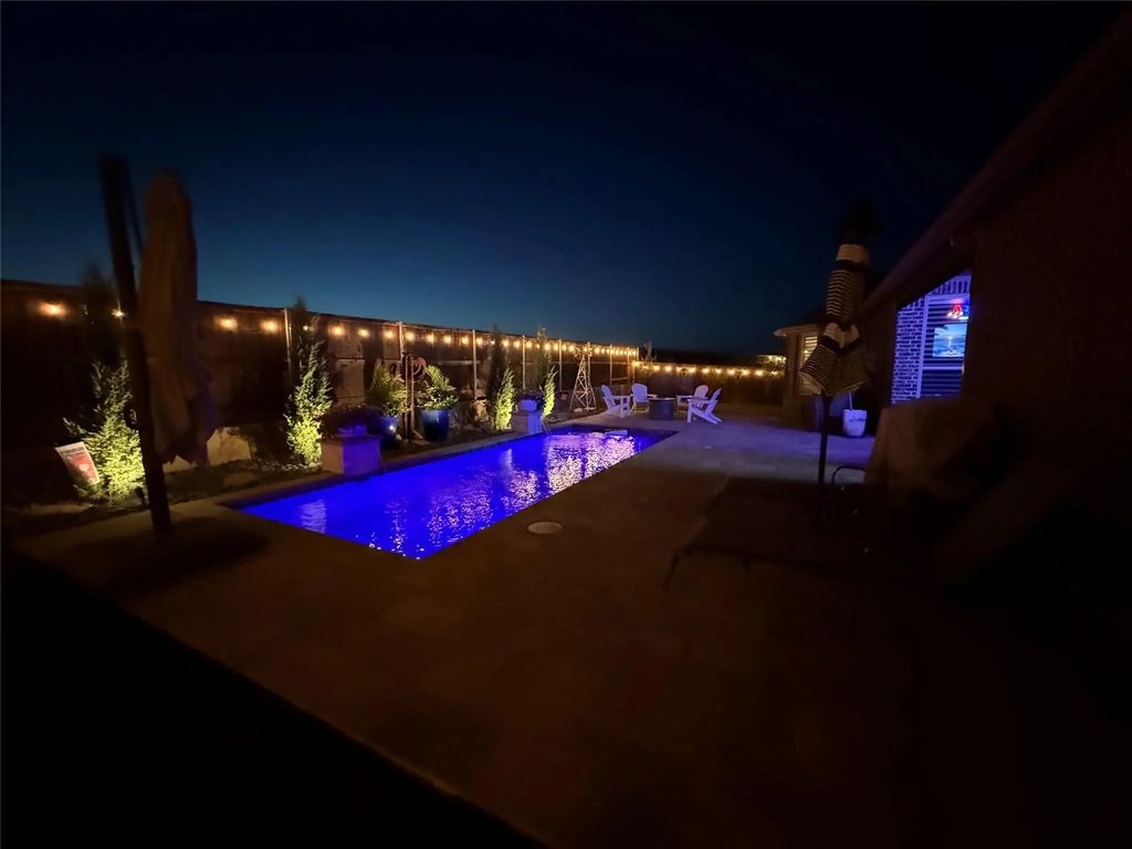 1517 Cedar Berry Drive, Aubrey