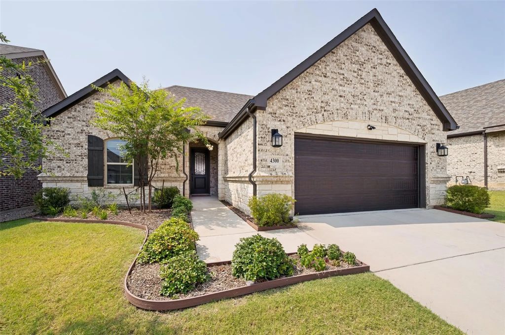 4300 Carrera Drive, Prosper