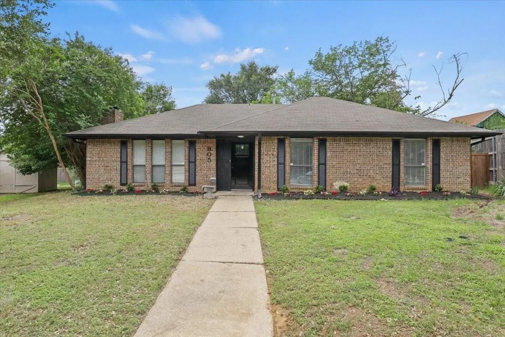 905 Timber Valley Circle, Flower Mound