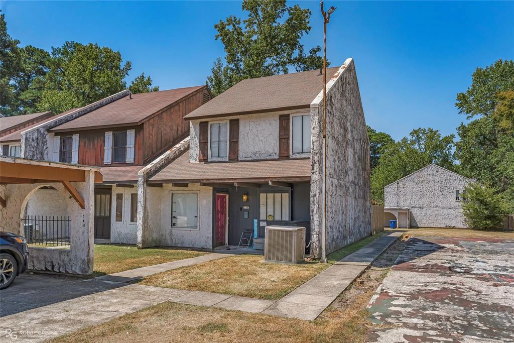 748 Highland Square Drive, Shreveport