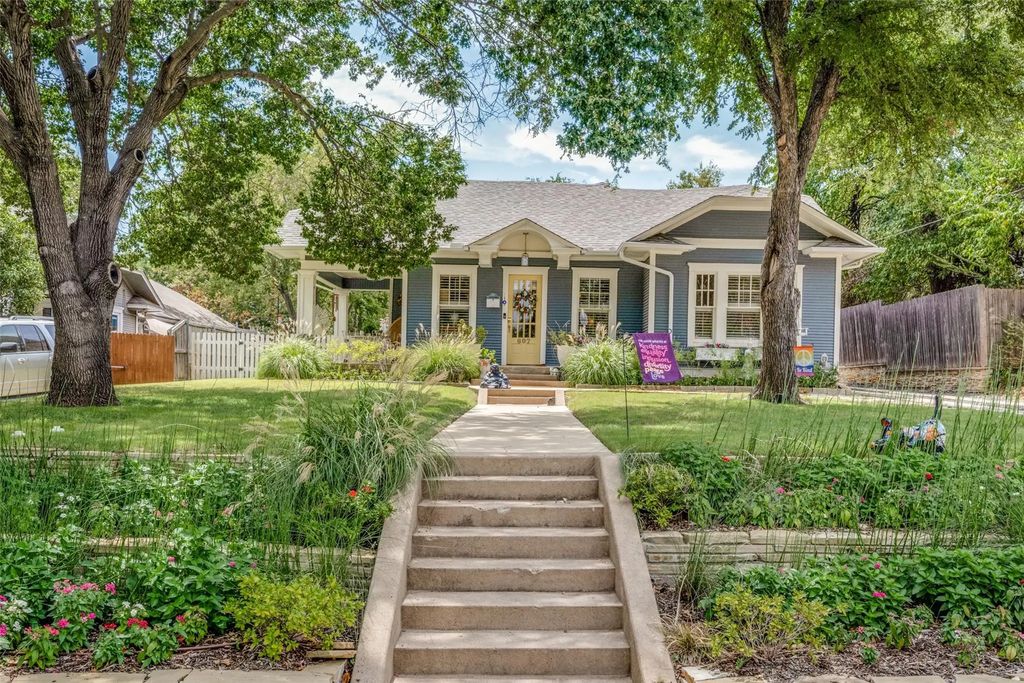 607 W Parkway Street, Denton