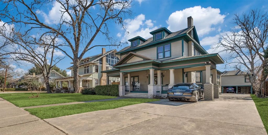 4936 Worth Street E, Dallas