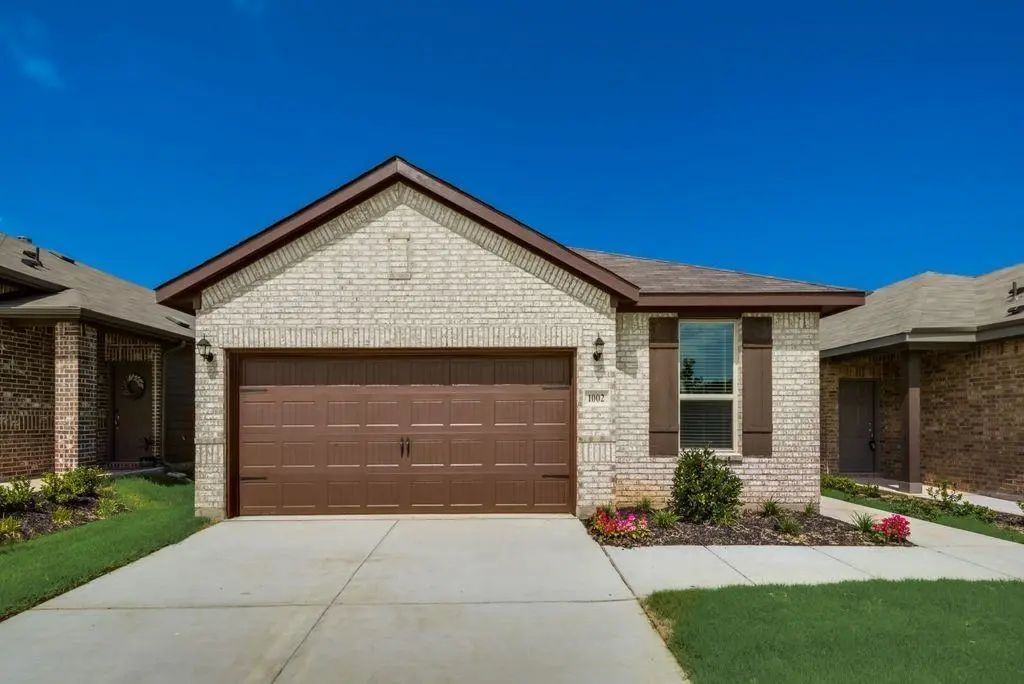 1002 Pecos Street, Aubrey