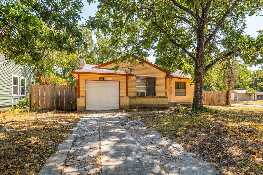 11102 Barbarosa Drive, Dallas