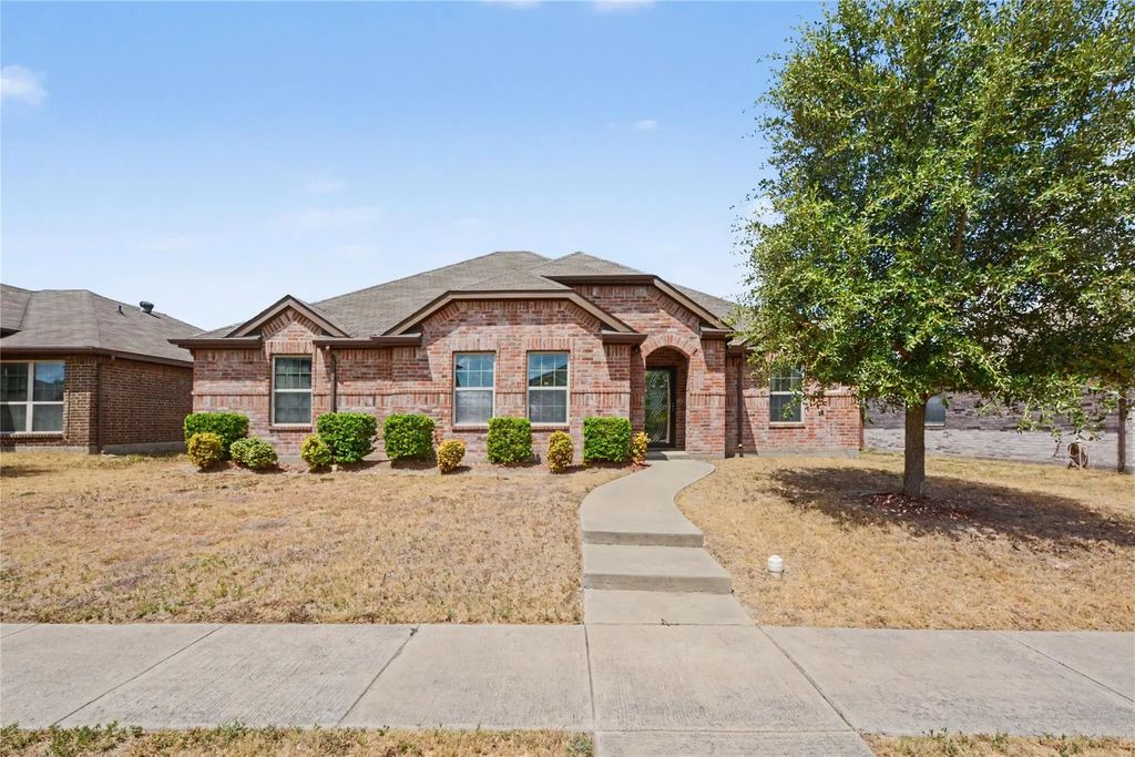 2126 Fair Weather Drive, Lancaster