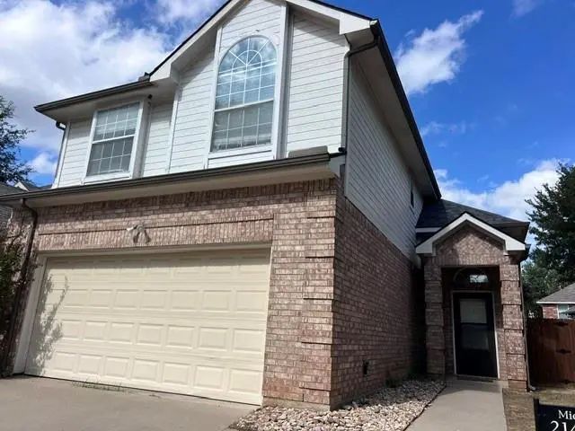 Photo of Listing #21374175