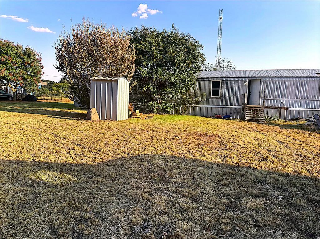 204 Dove Drive, Weatherford