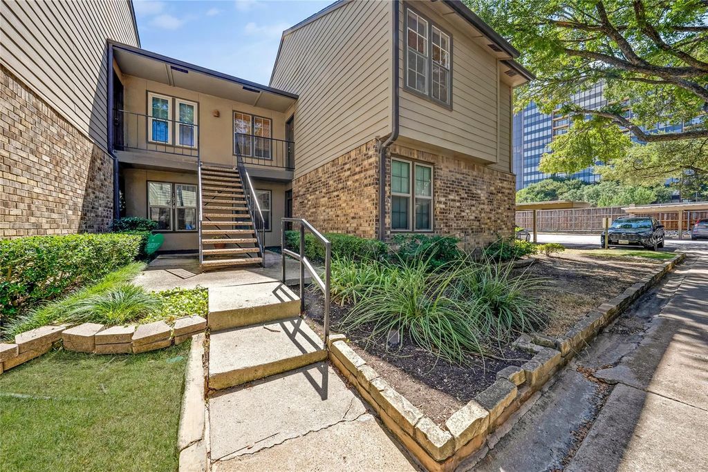 5300 Keller Springs Road 1077, Dallas