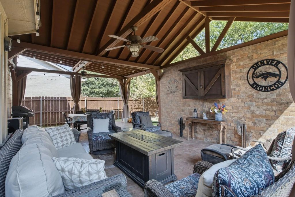 2691 Bull Shoals Drive, Fort Worth