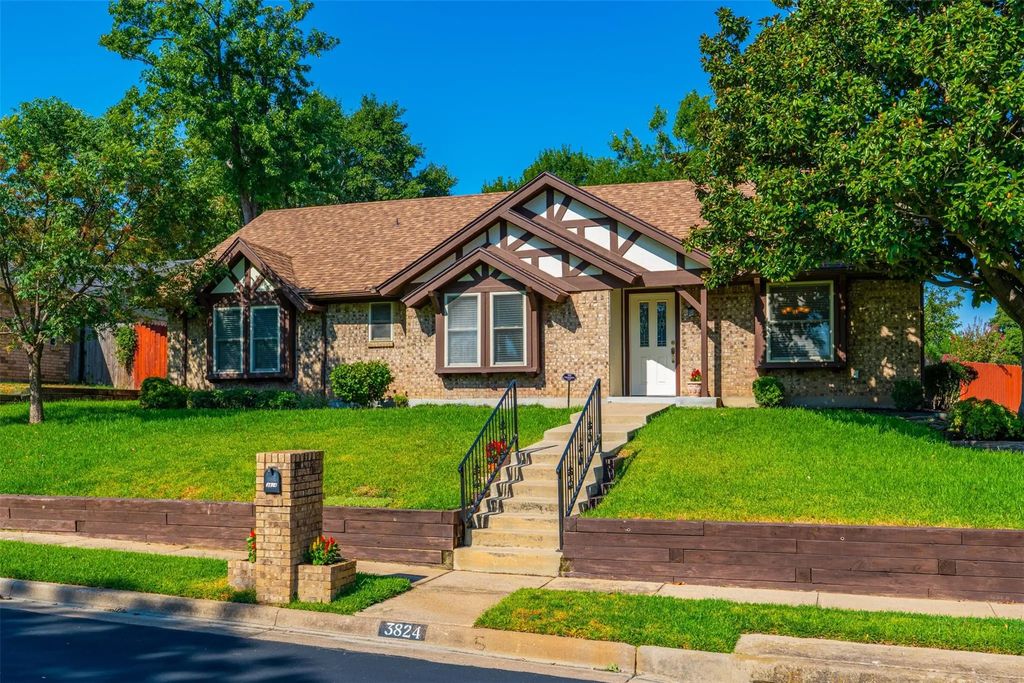 3824 Fox Hollow Drive, Bedford