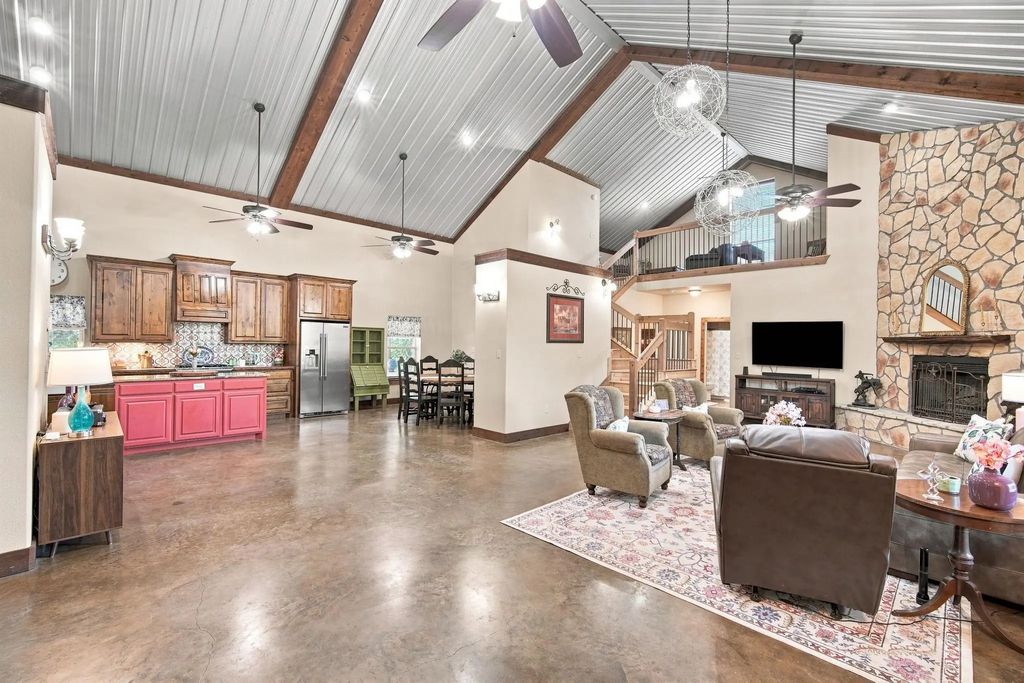 259 County Road 1409, Morgan