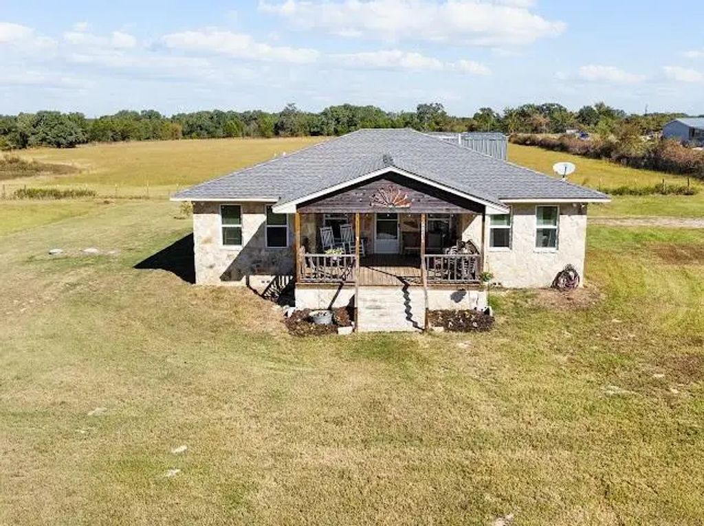 17215 Tarlton Road, Mabank