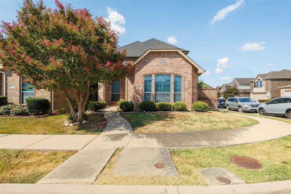 1037 Kyan Lane, Carrollton