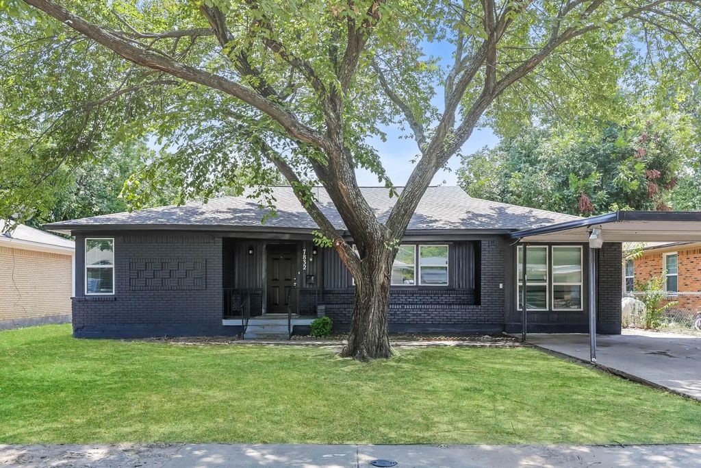 7832 Seydel Street, Dallas