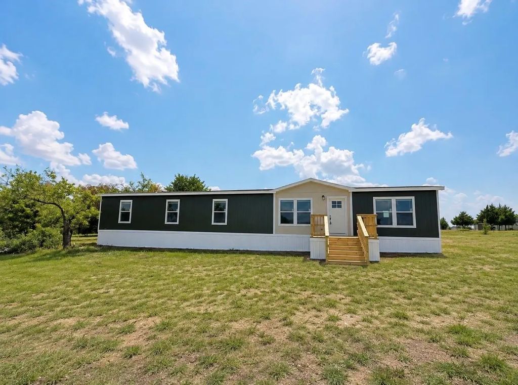 2156 Fm 2264, Decatur