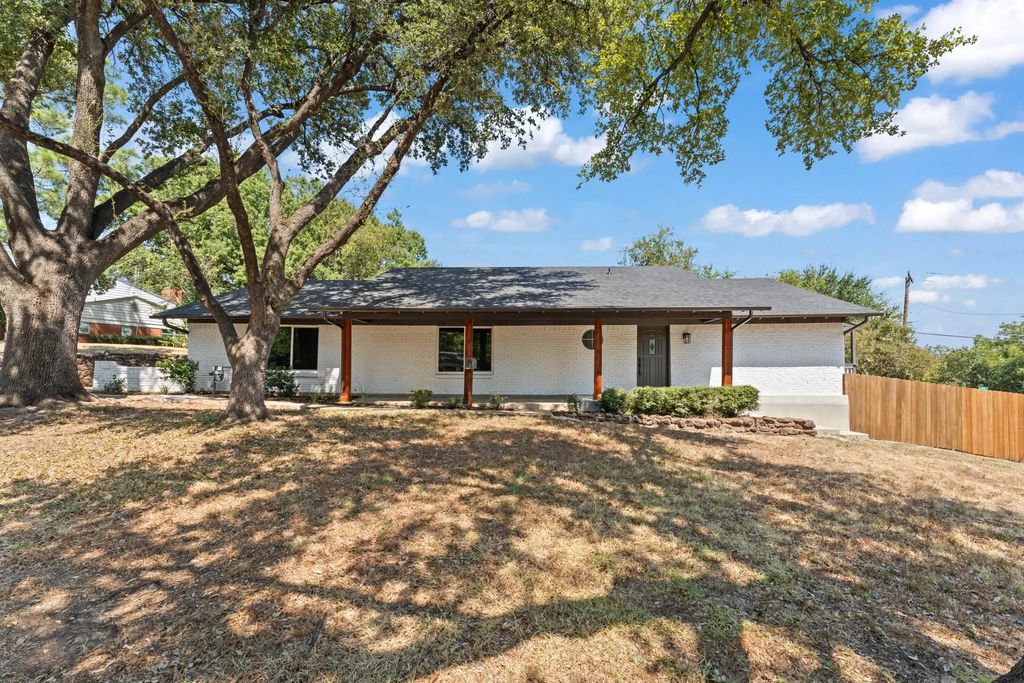4824 Blaney Avenue, North Richland Hills